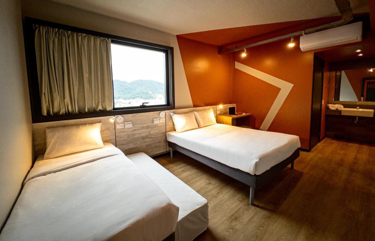 Ibis Budget Balneário Camboriú Exterior foto
